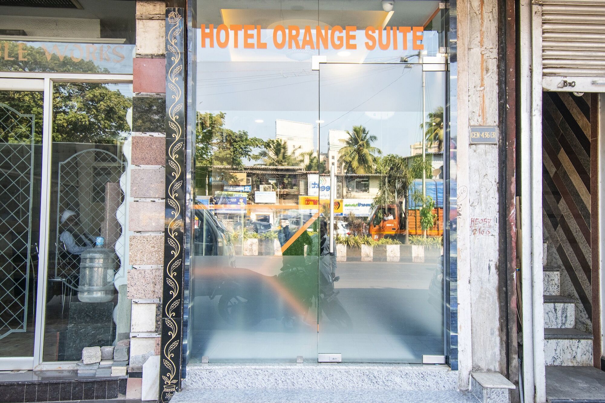 Fabexpress Orange Suites Santacruz East Bombaj Zewnętrze zdjęcie